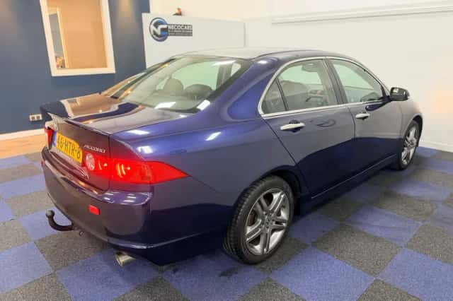 Honda Accord (2009) thumbnail 6