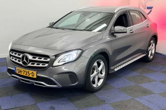 Mercedes-Benz GLA-Klasse (2018) thumbnail 4