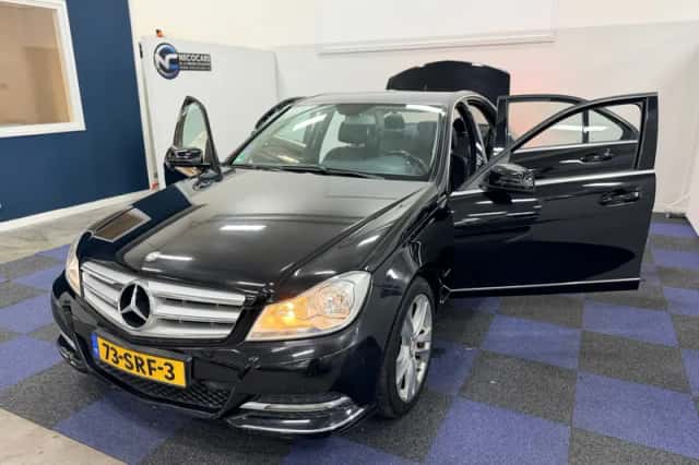 Mercedes-Benz C-Klasse (2011) thumbnail 6