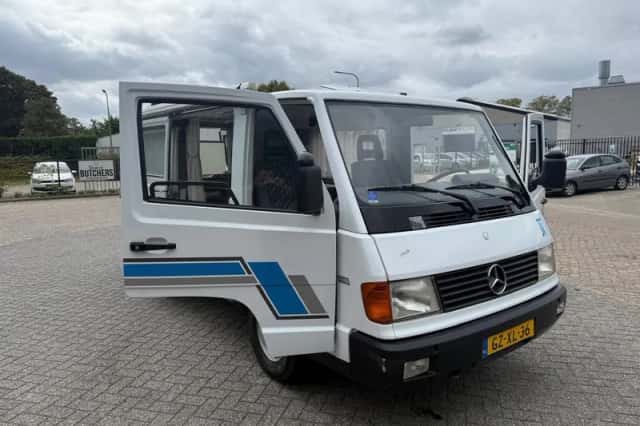 Mercedes-Benz MB 100 (1992) thumbnail 3