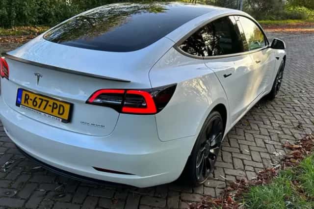 Tesla Model 3 (2021) thumbnail 4