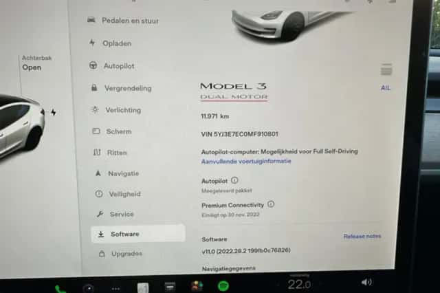 Tesla Model 3 (2021) thumbnail 6