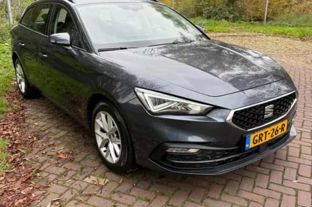 SEAT Leon Sportstourer (2021) thumbnail 6