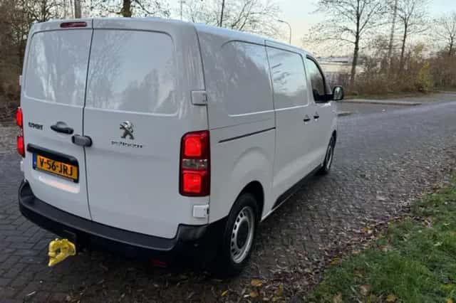 Peugeot Expert (2023) thumbnail 3