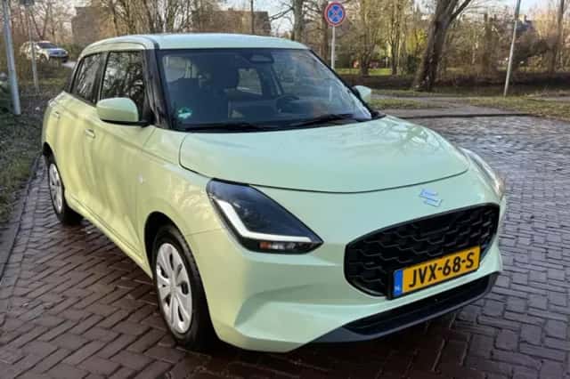 Suzuki Swift (2024) thumbnail 5