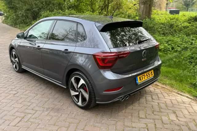 Volkswagen Polo (2024) thumbnail 2