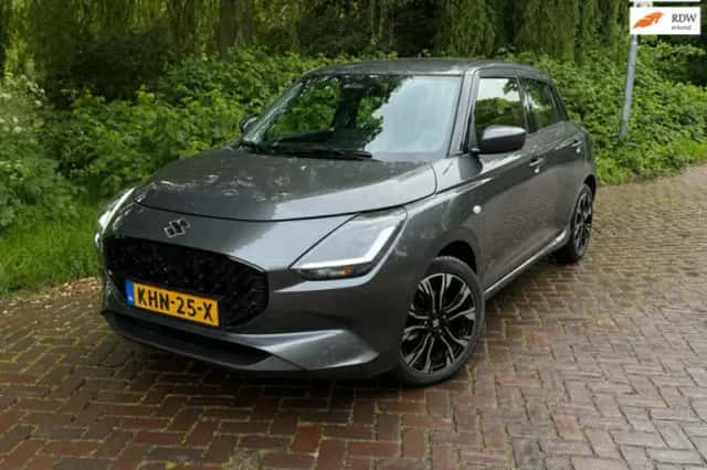 Suzuki Swift (2024) thumbnail 1