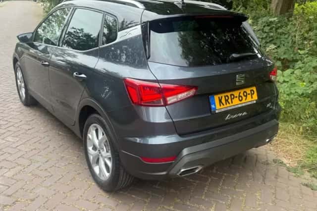 SEAT Arona (2025) thumbnail 5