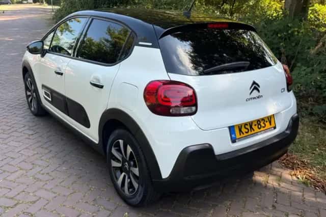 Citroën C3 (2023) thumbnail 2