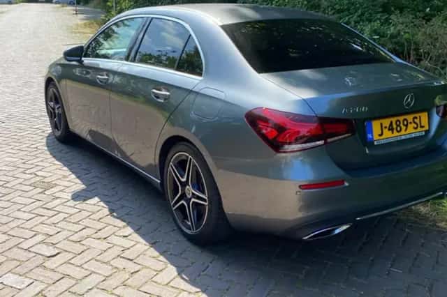 Mercedes-Benz A-Klasse (2019) thumbnail 2