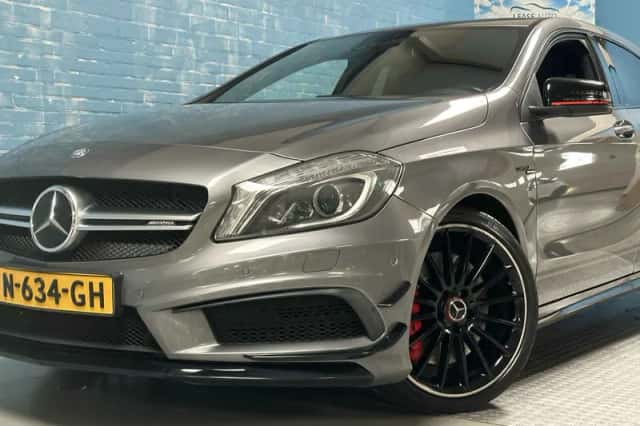 Mercedes-Benz A-Klasse (2015) thumbnail 2
