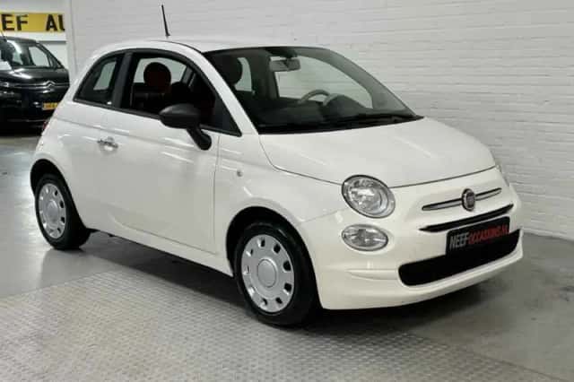 Fiat 500 (2018) thumbnail 2