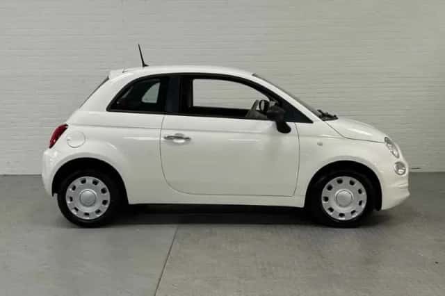 Fiat 500 (2018) thumbnail 3