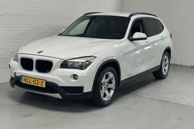 BMW X1 (2018) thumbnail 1