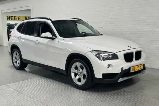BMW X1 (2018) thumbnail 2