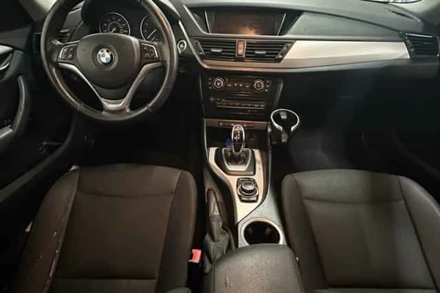 BMW X1 (2018) thumbnail 4