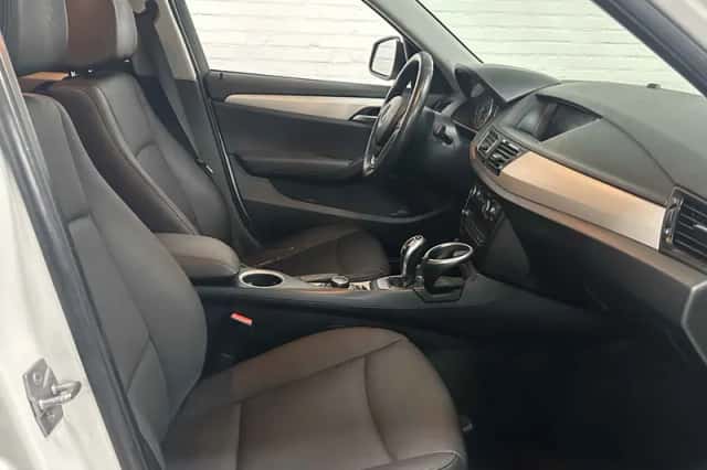 BMW X1 (2018) thumbnail 5