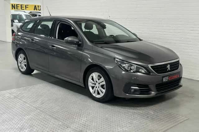 Peugeot 308 (2019) thumbnail 3