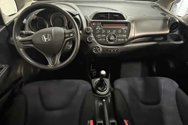 Honda Jazz (2014) thumbnail 4