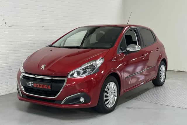 Peugeot 208 (2018) thumbnail 1
