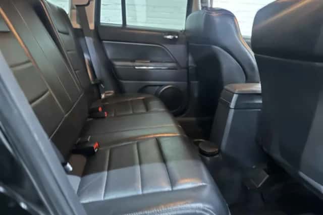 Jeep Compass (2012) thumbnail 5