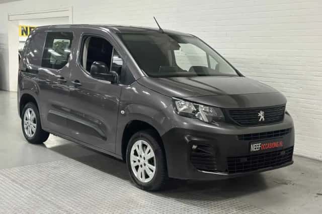 Peugeot Partner (2020) thumbnail 2