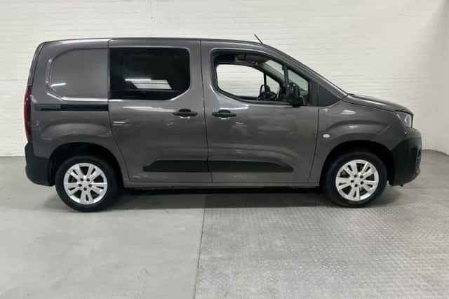 Peugeot Partner (2020) thumbnail 3