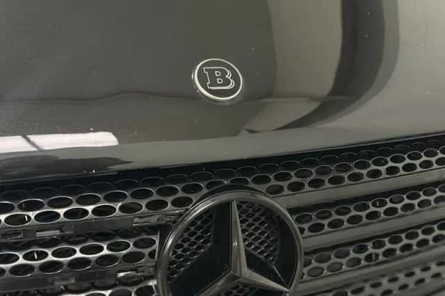 Mercedes-Benz Viano (2009) thumbnail 3
