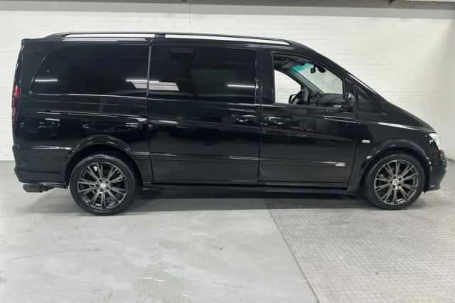 Mercedes-Benz Viano (2009) thumbnail 5