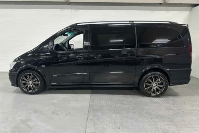 Mercedes-Benz Viano (2009) thumbnail 6