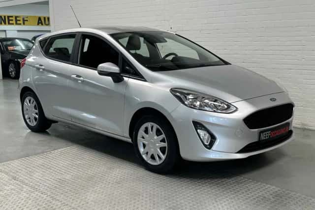 Ford Fiesta (2019) thumbnail 2