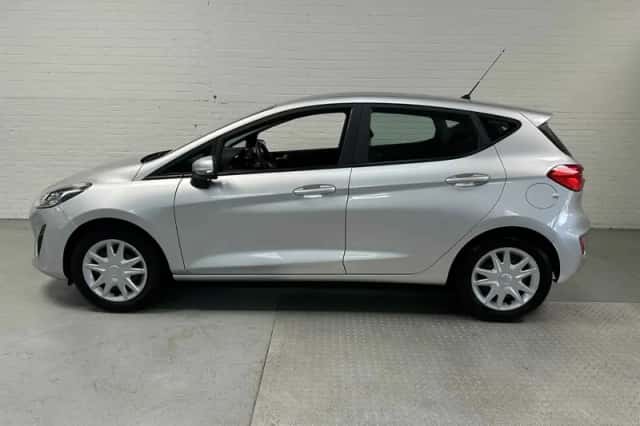Ford Fiesta (2019) thumbnail 4