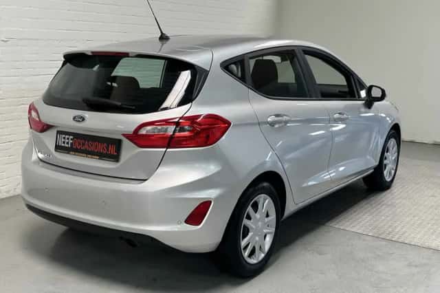 Ford Fiesta (2019) thumbnail 5