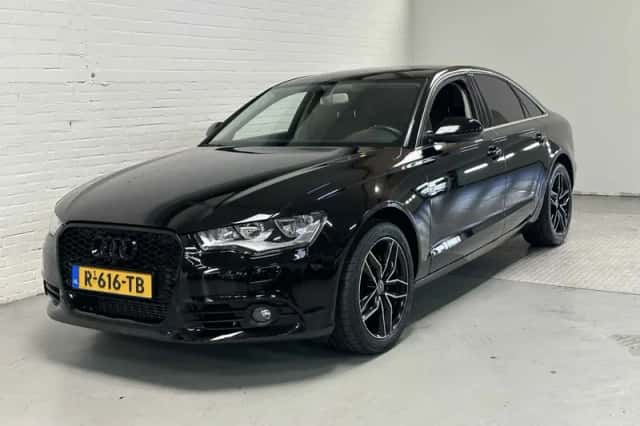 Audi A6 (2012) thumbnail 1