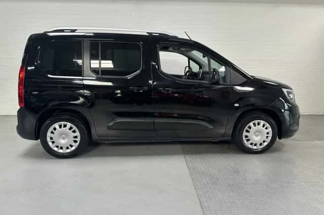 Opel Combo Tour (2019) thumbnail 3