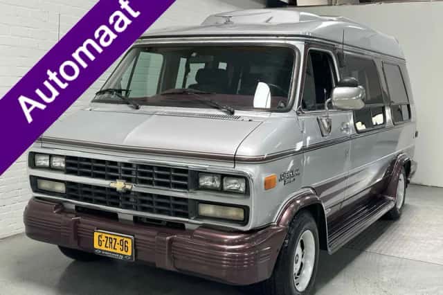Chevrolet Chevy Van (1995) thumbnail 1