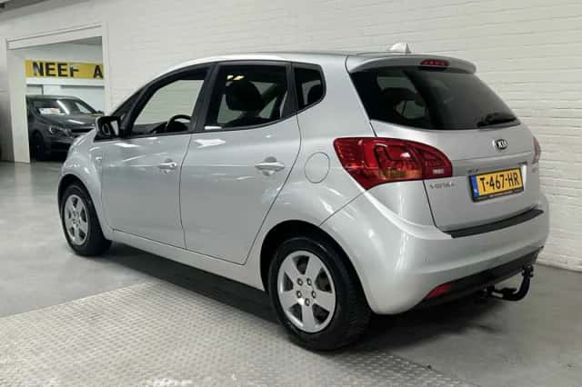 Kia Venga (2018) thumbnail 6