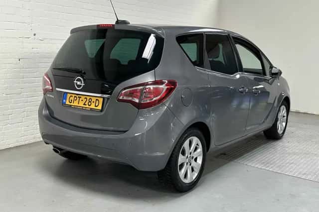 Opel Meriva (2016) thumbnail 2