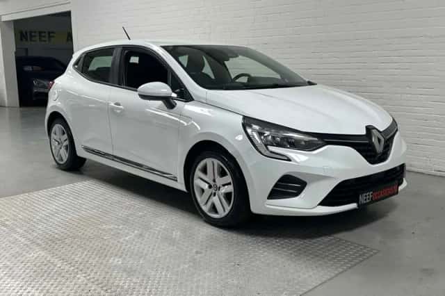 Renault Clio (2021) thumbnail 2
