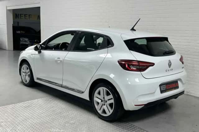 Renault Clio (2021) thumbnail 6