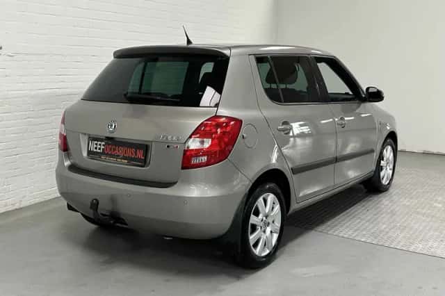 Škoda Fabia (2012) thumbnail 6