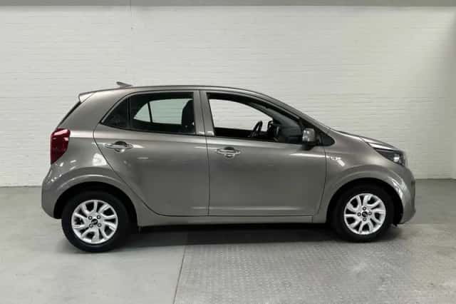 Kia Picanto (2020) thumbnail 3