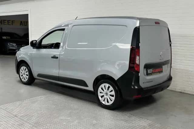 Renault Express (2021) thumbnail 5