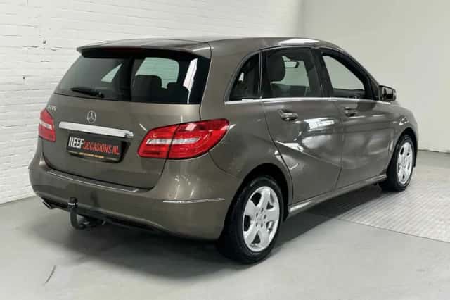 Mercedes-Benz B-Klasse (2012) thumbnail 3