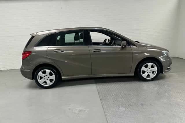 Mercedes-Benz B-Klasse (2012) thumbnail 5