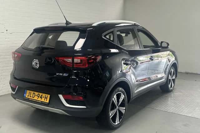 MG ZS (2021) thumbnail 5