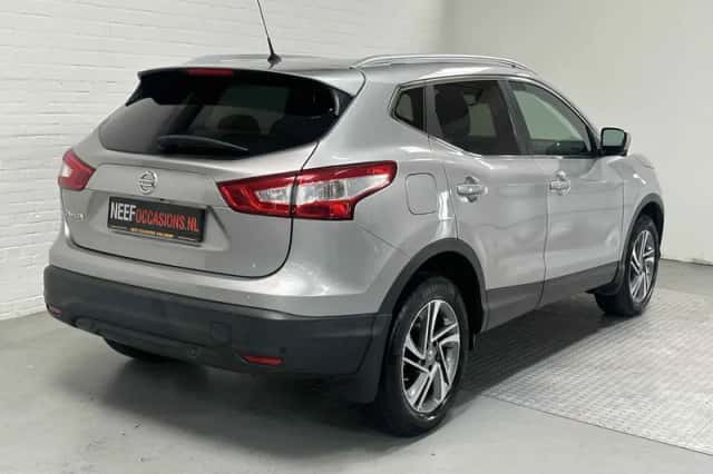Nissan Qashqai (2017) thumbnail 6