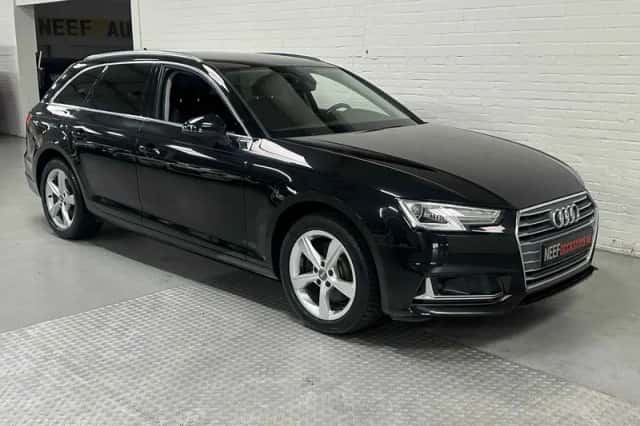 Audi A4 (2019) thumbnail 2