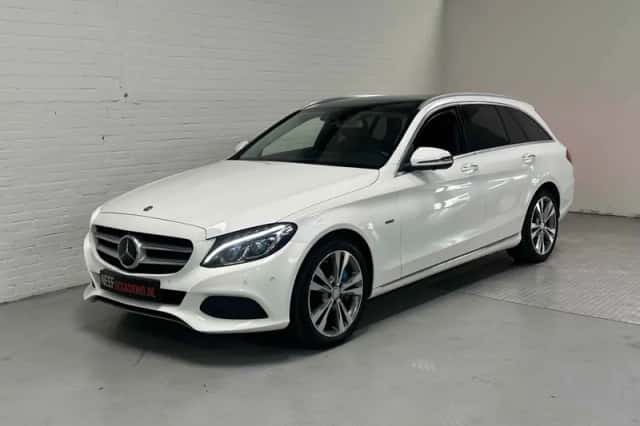 Mercedes-Benz C-Klasse (2017) thumbnail 2