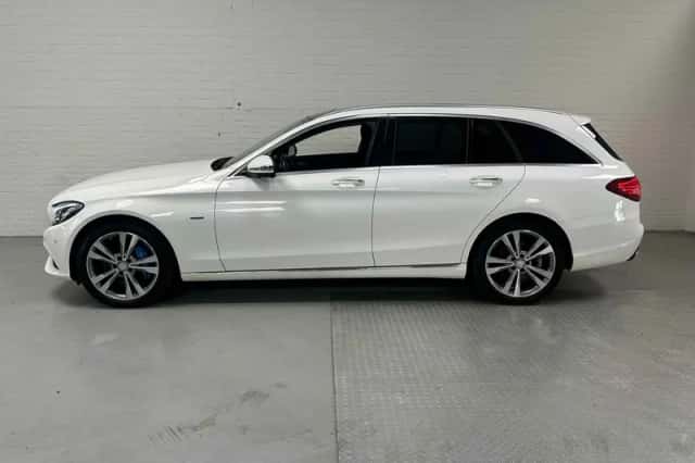 Mercedes-Benz C-Klasse (2017) thumbnail 3